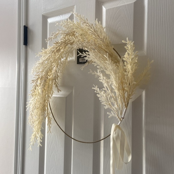 Threshold Ivory & Gold Floral Boho wreath nwt door hanger 15” - Picture 3 of 6
